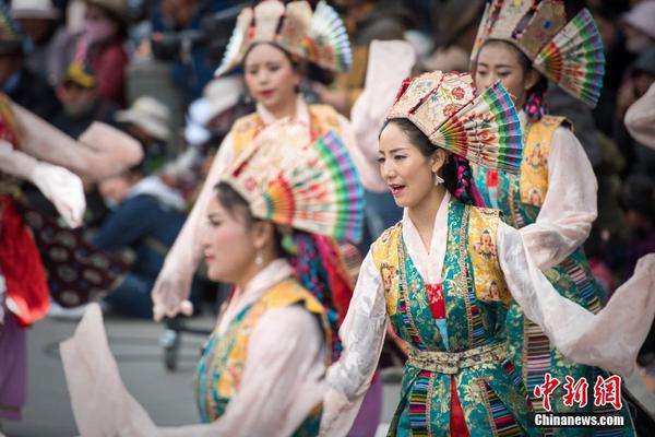 結(jié)婚打擂除惡霸 《九陰真經(jīng)3D》江湖闖蕩指南