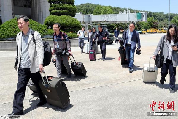 《棋魂》都不敢這么寫 武漢地鐵乘務(wù)員獲全國冠軍